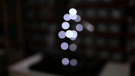 15顆LED燈模仿人類(lèi)行走